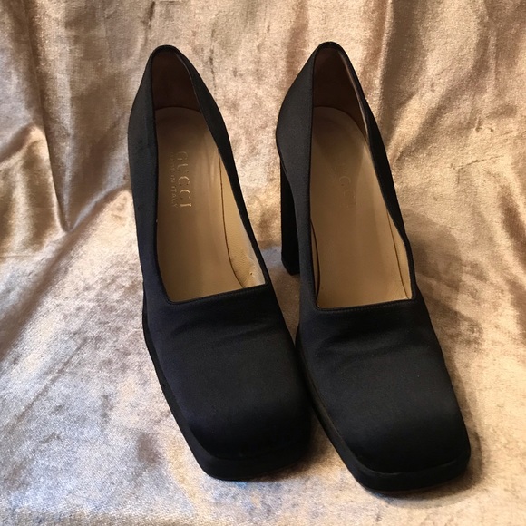 Satin Gucci Heels - Picture 2 of 7